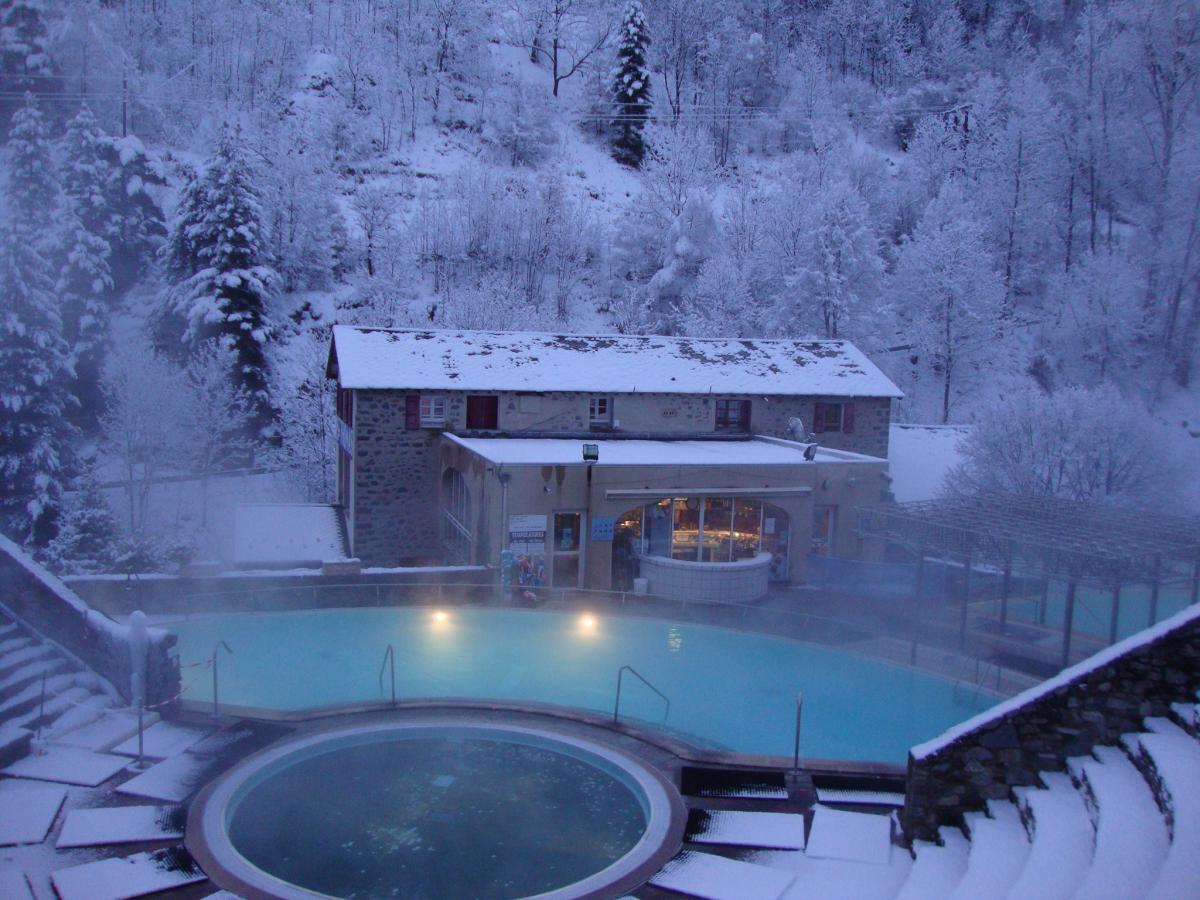 Les bains d'eau chaude de Saint-Thomas